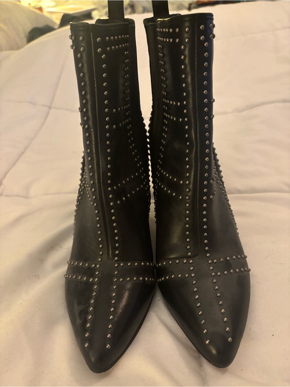 HOT! Vince Camuto size 9 Women's Black Studded Chelsea Block Heel Booties